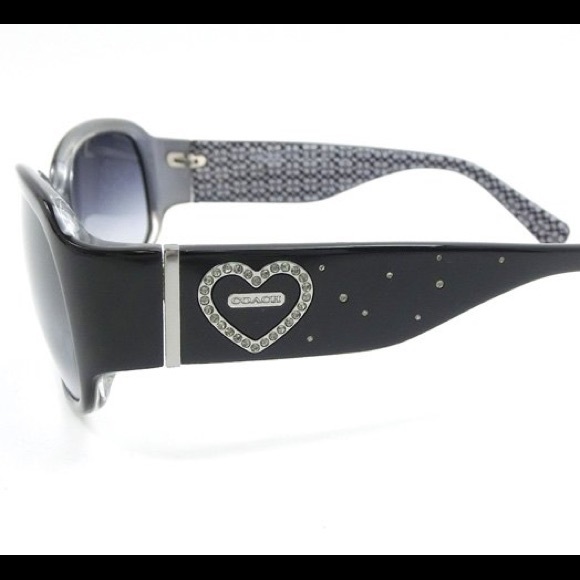 Coach Accessories - Coach Blair Sunglasses 🖤 Black